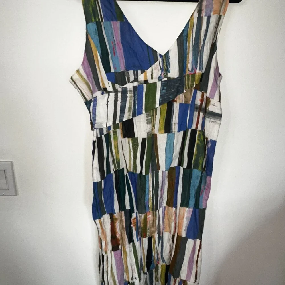 Abstract dress - Picture 2 of 4